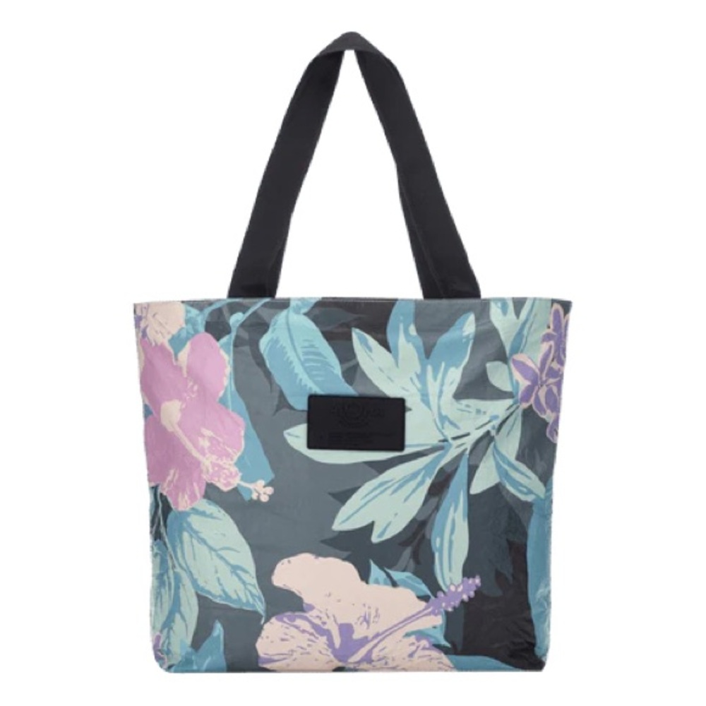 NWT - Pau Hana Day Tripper Bag - 19” x 6” x 14.5
